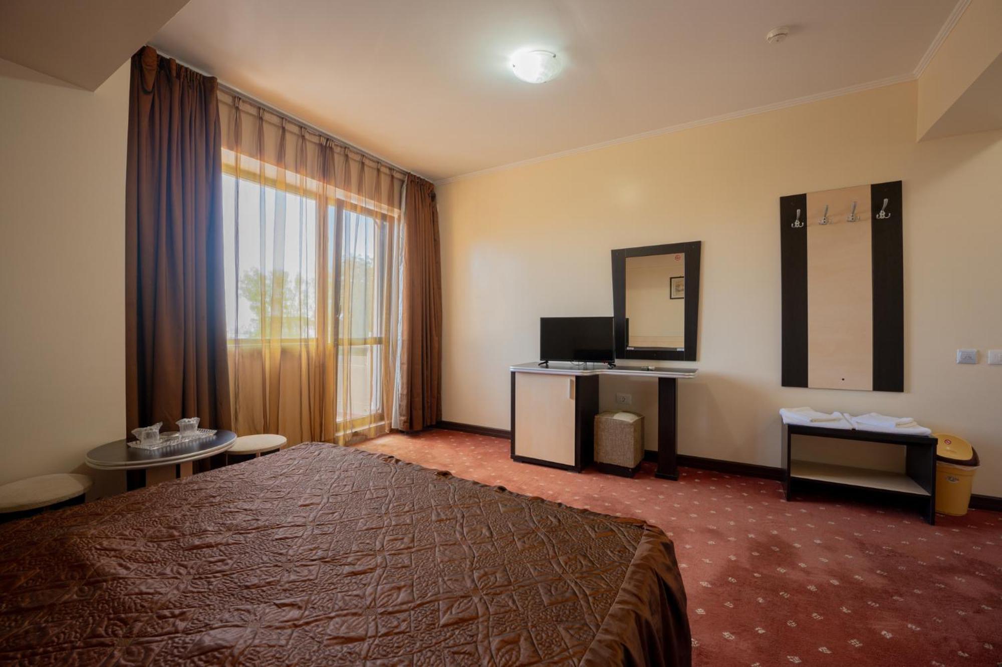 Hotel Coral Észak-Eforie Kültér fotó