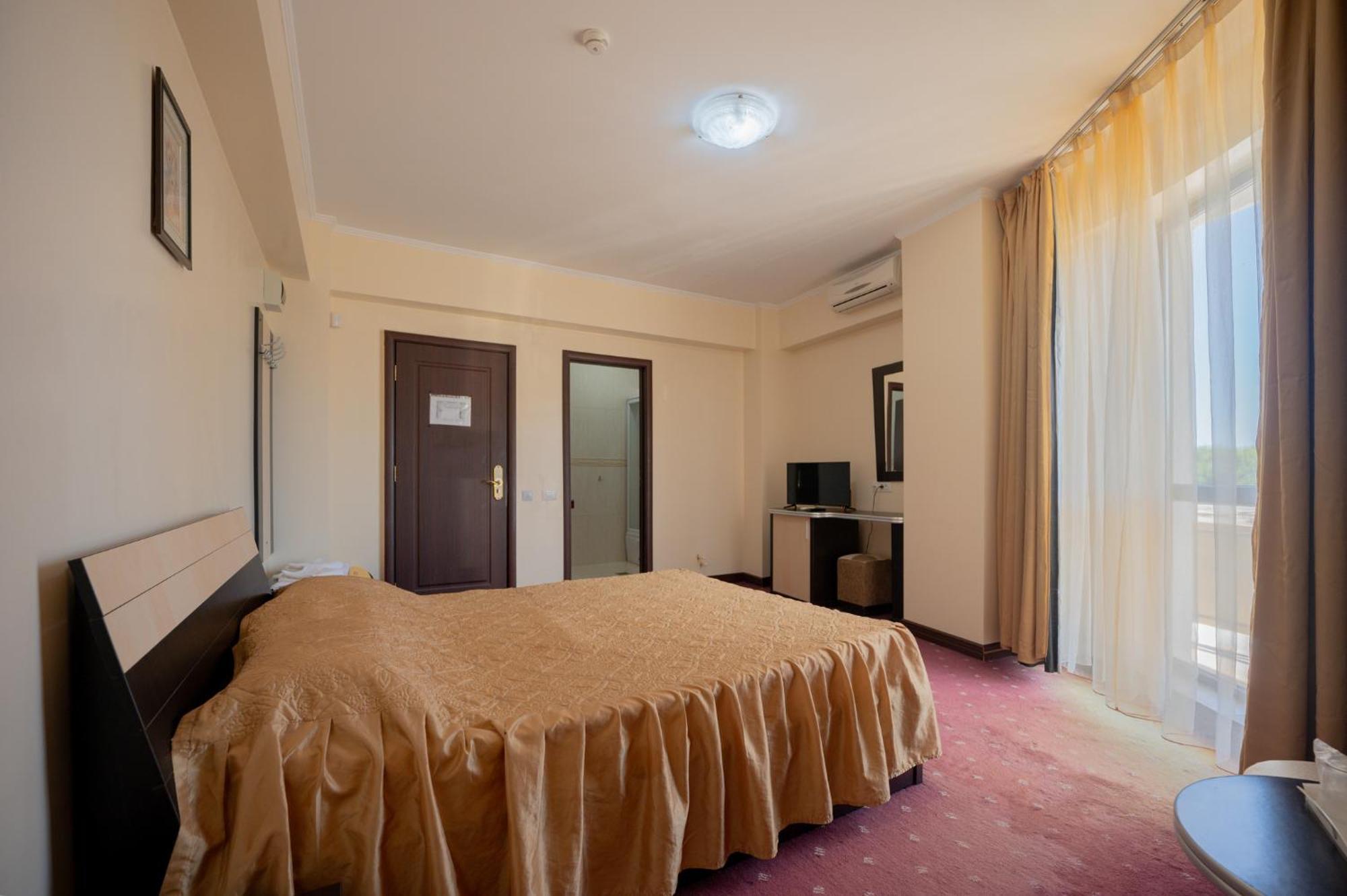 Hotel Coral Észak-Eforie Kültér fotó