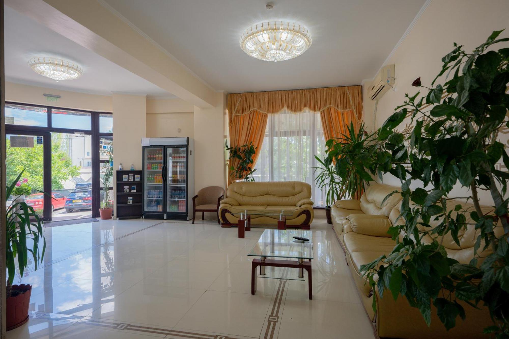 Hotel Coral Észak-Eforie Kültér fotó